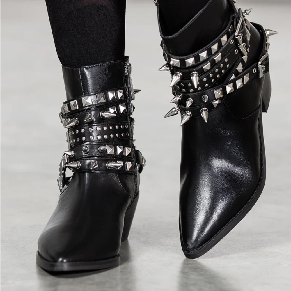 BRAND NEW WITHOUT BOX Killstar Callista Studded Boots